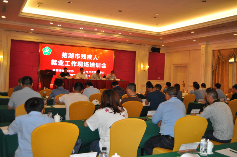 鹿鼎记最新游戏攻略，任务指南与技能学习全解析