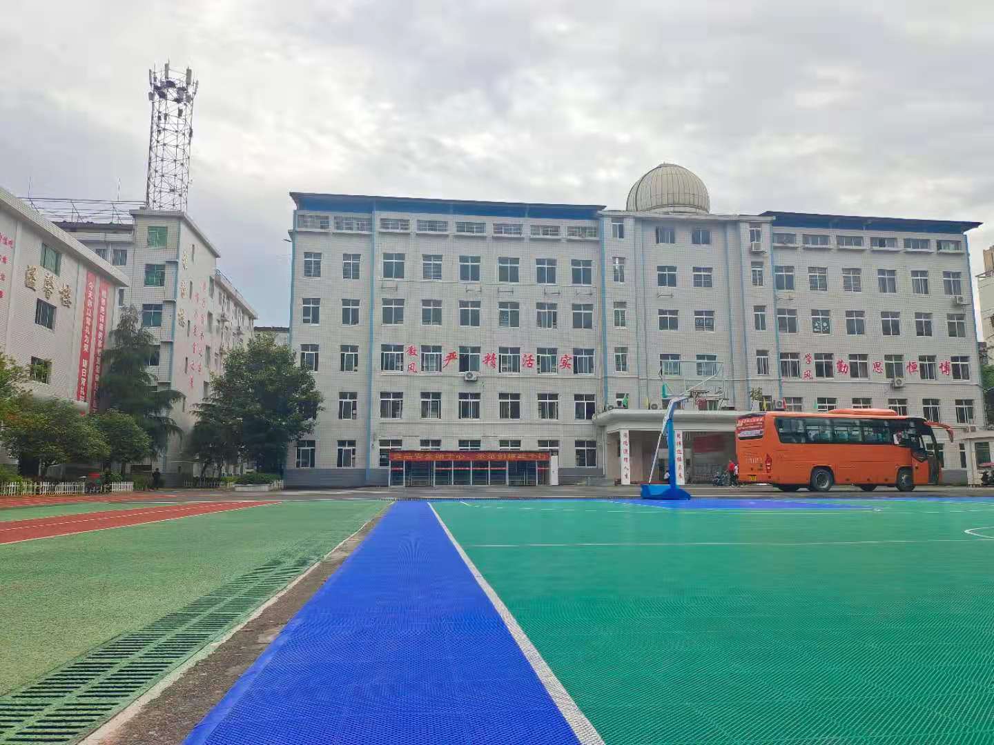 最新招聘