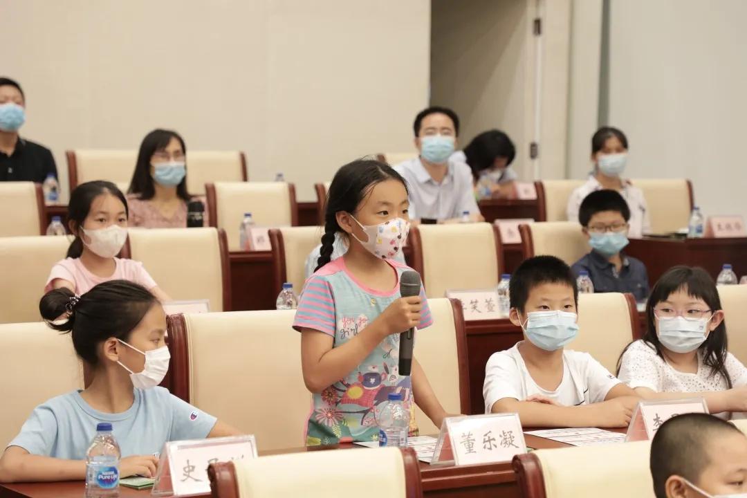新能源车型价格概览，一段家庭之旅的温馨指南