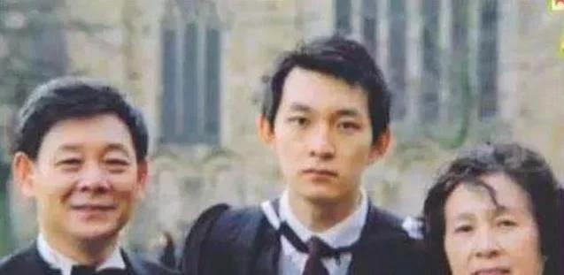 老炮演员，自信与成就感的力量在变迁中闪耀
