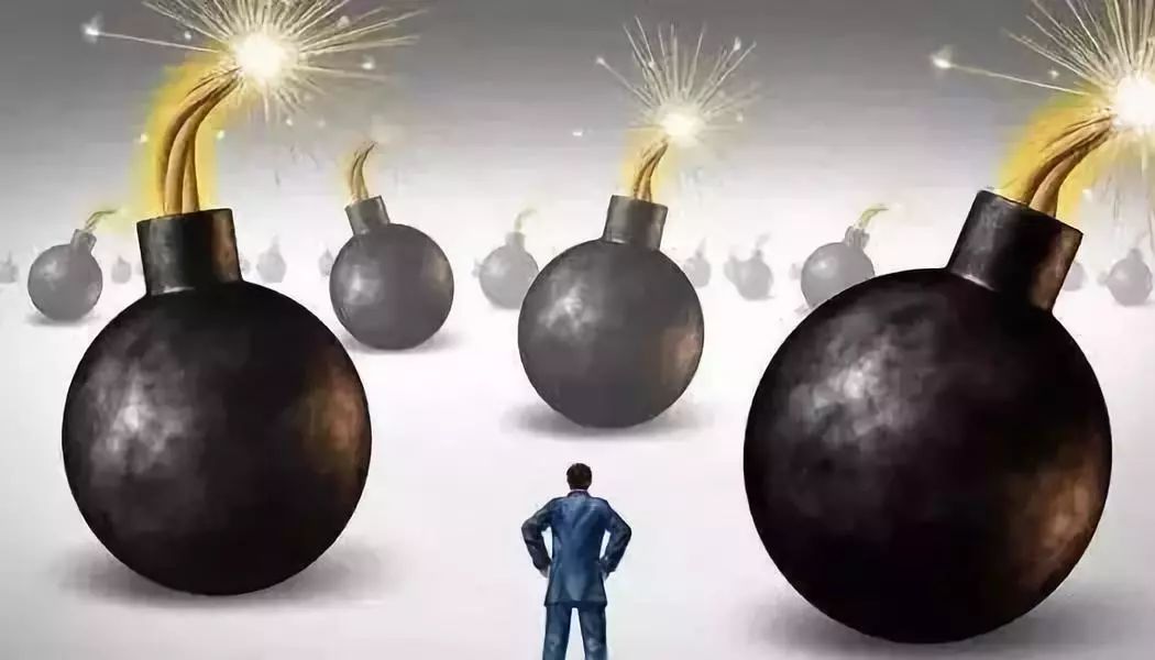 爆雷最新动态，学习变革的雷鸣与自信成就的风暴揭秘