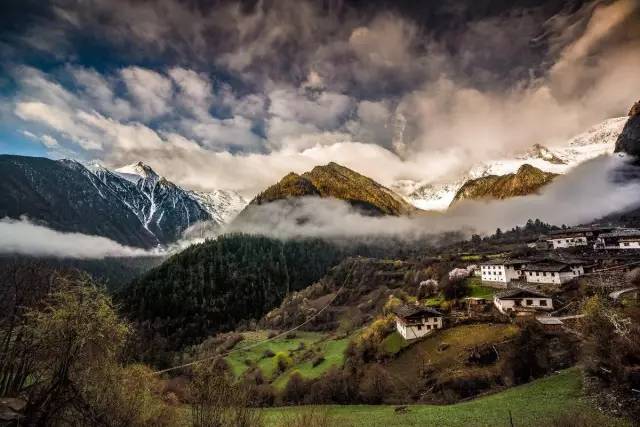 CE最新，自然美景探索之旅